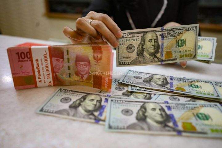  Rupiah Tembus Rp 17.658 per Dolar AS, Cetak Rekor Terlemah Sepanjang Masa