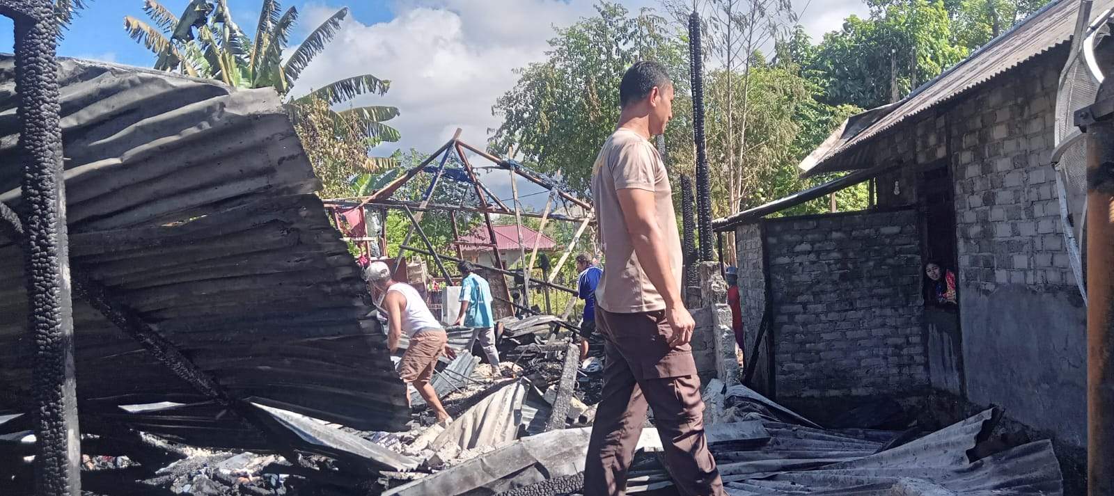 Rumah Semi Permanen di Balantak Utara Terbakar, Diduga Korsleting Listrik