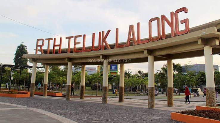  Sambut HUT ke-66 Banggai, Dinas PUPR Bangun Panggung Konser di Teluk Lalong