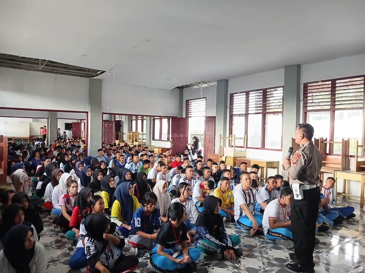  MPLS SMAN 1 Luwuk, Satlantas Polres Banggai Tanamkan Budaya Disiplin Lalu Lintas