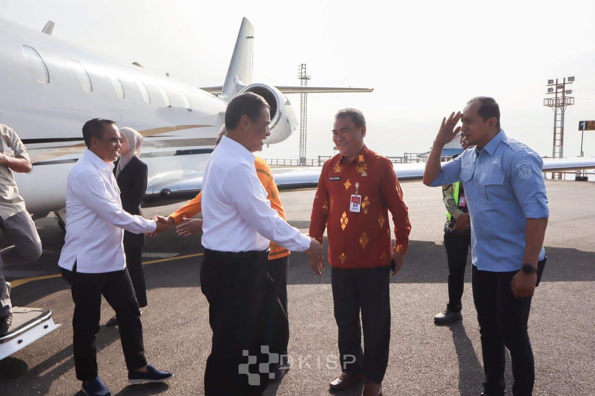Mentan Amran Sulaiman Hadiri Panen Raya Padi di Toili Banggai